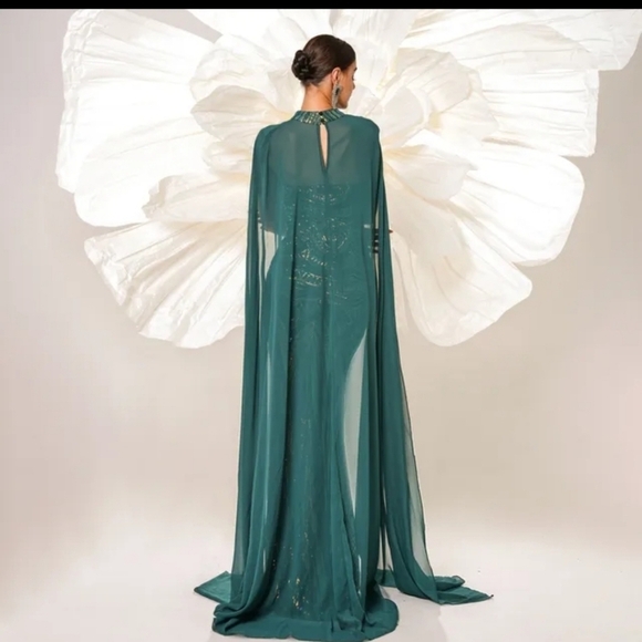 Cape Tube Top, Two Piece, Strapless with an added Cape,  Contrast Sequin… - Picture 13 of 16